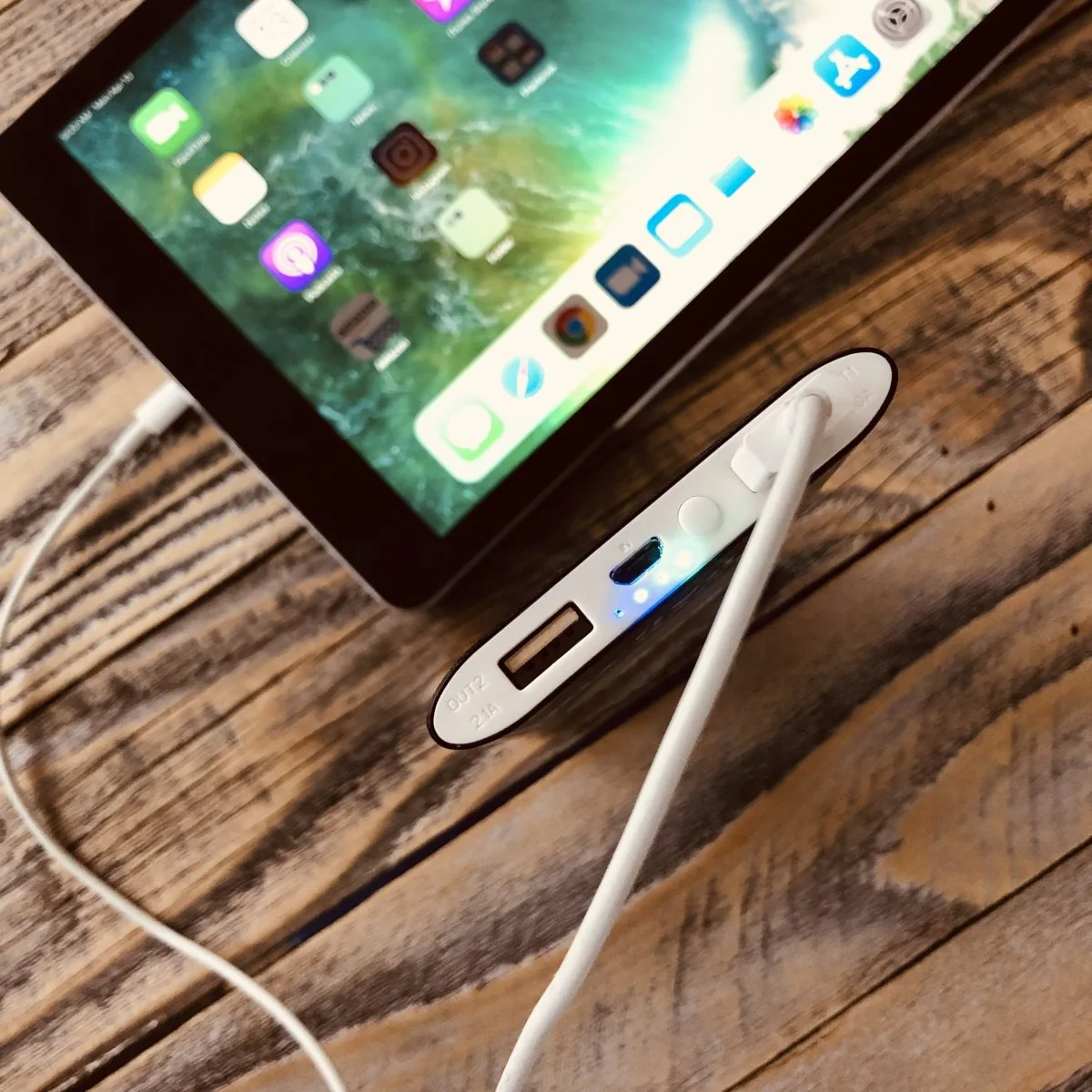 Custom Logo Power Bank - Image 5