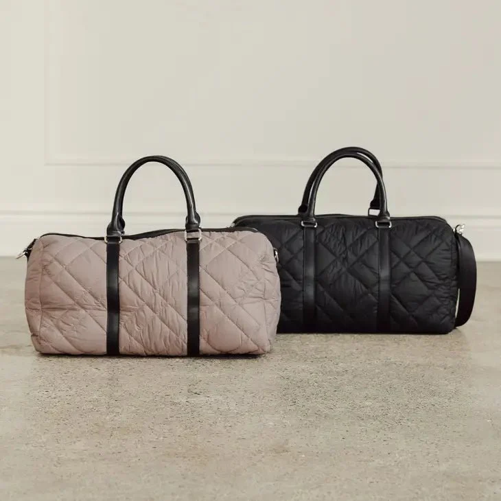 Quilted Wanderlust Weekender Bag - Image 3