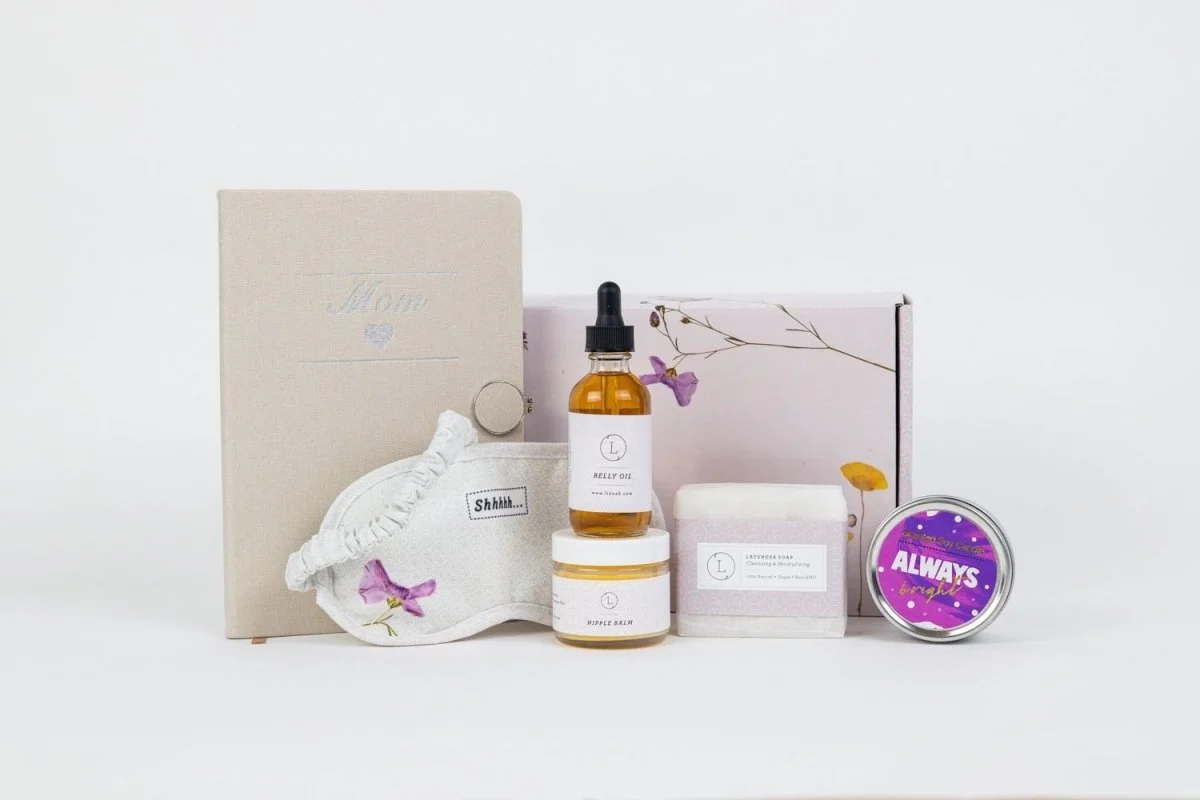 Pregnancy Gift Box for Moms-to-be - Image 10