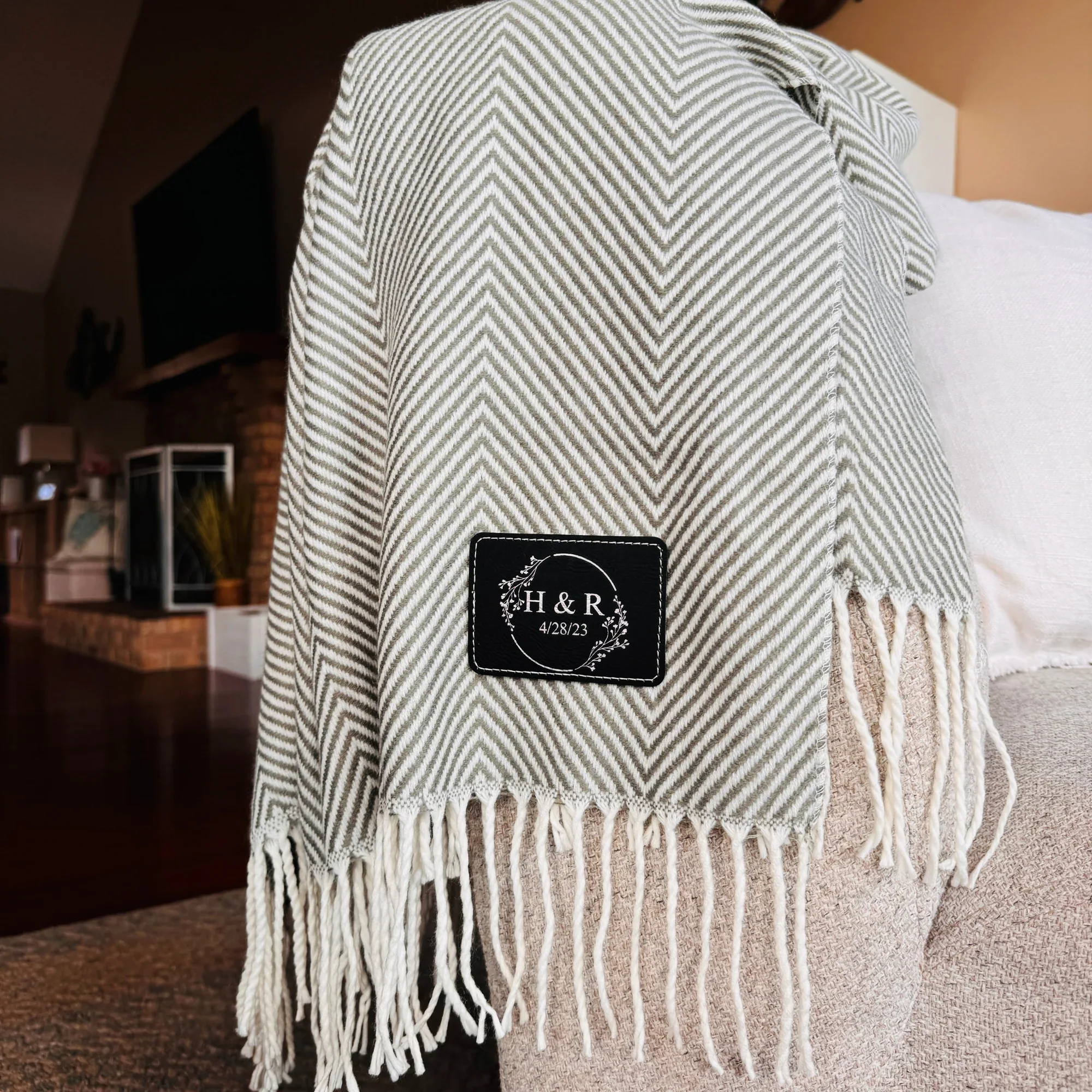 Timeless Anniversary Fringe Throw - Image 12